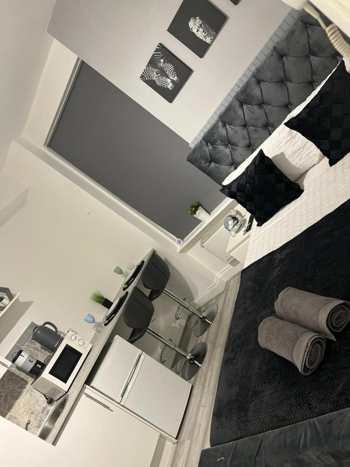 Central Studios In Top Location 런던 외부 사진